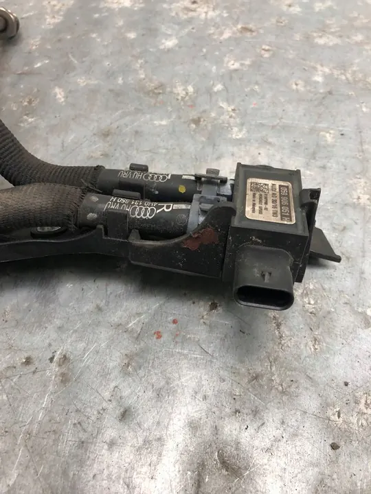 Pakokaasupaineanturi Audi Q5 SQ5 059906051H image 2