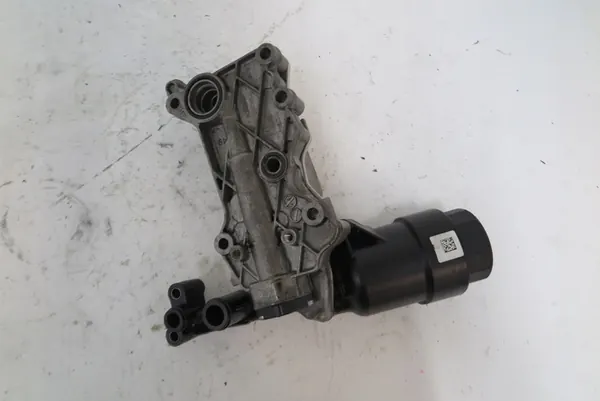 Oljefilterfäste MERCEDES-BENZ GLA (X156) A6511801065 image 3