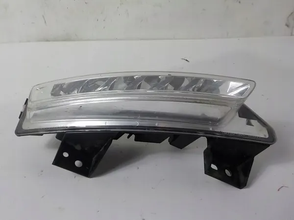 FARO DIREITO RENAULT MEGANE III LED 266000984R image 2