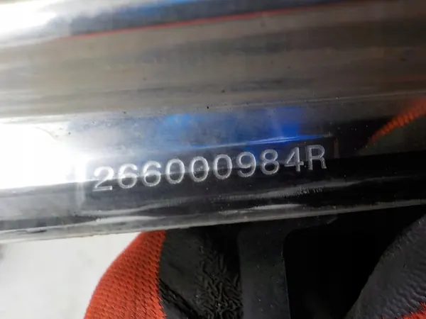 FARO DIREITO RENAULT MEGANE III LED 266000984R image 6