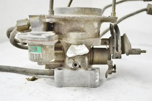 Renault Kaasutin OEM 8679E 22701 3684 - Käytetty image 7