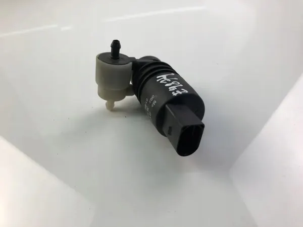 Pompe lave-glace OEM 14511219 pour Mitsubishi Colt VI image 4