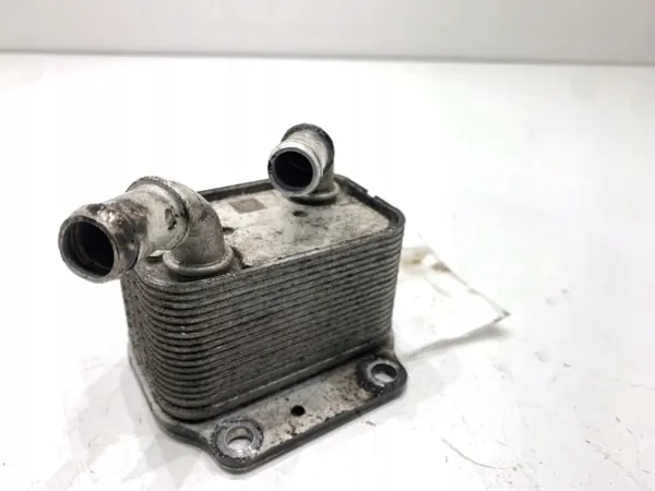 Refroidisseur d'huile d'occasion OEM 26410-2U000 Kia Ceed image 2