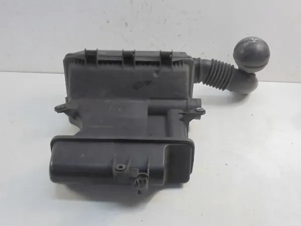 Fiat ilmansuodinkotelo OEM 55186451 Bravo II image 3
