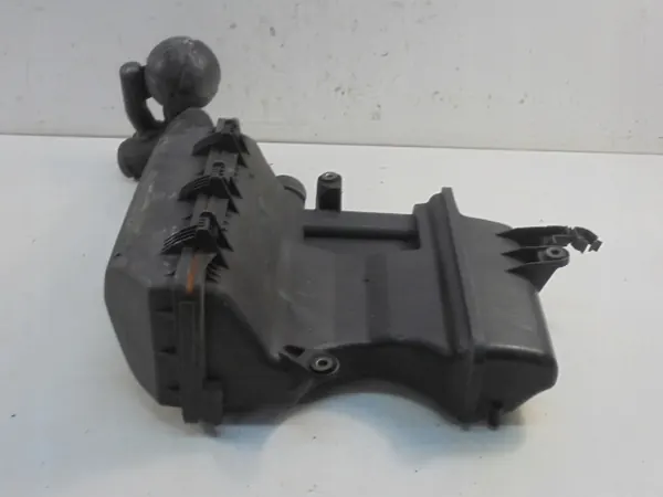 Fiat ilmansuodinkotelo OEM 55186451 Bravo II image 4