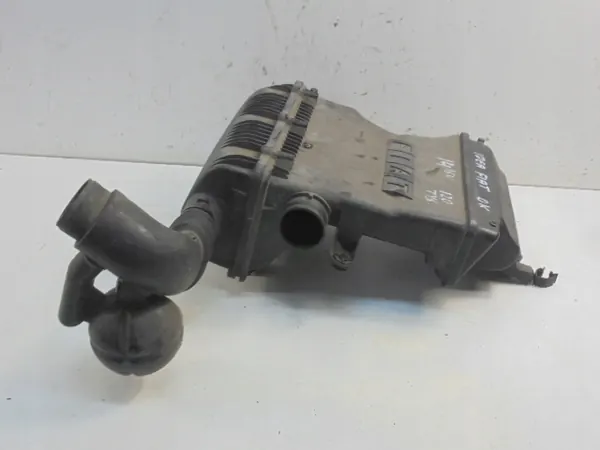 Fiat ilmansuodinkotelo OEM 55186451 Bravo II image 7