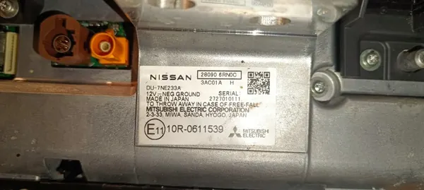 Ecrã de visualização Nissan OE DU-7NE233A - Usado image 8