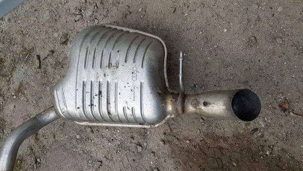 Gebruikte Audi OE Uitlaatdemper OEM 4F0253612AA voor A6 C6 2.7 TDI image 10