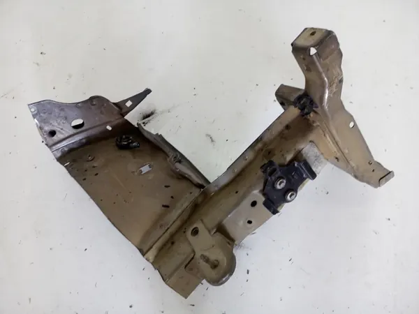 OEM 17543583949 Vasen Etupuskuri Peugeot 3008 II image 5