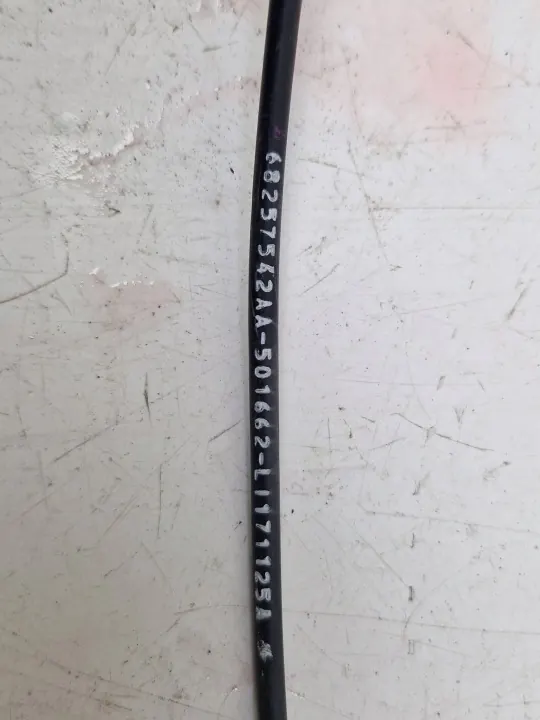 Cabo de fecho do capô Jeep Compass 2017 OEM 68257542AA image 5