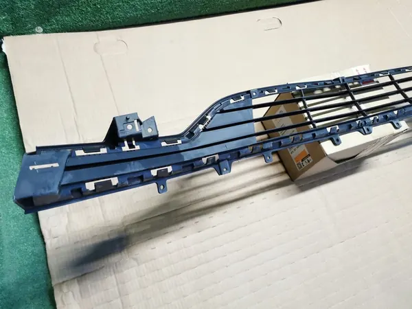 Griglia paraurti anteriore OPEL MOKKA X LIFT 16-19 OEM 42506905 image 6