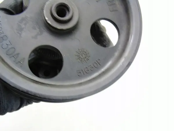 Pompe de direction OEM 04593830AA pour 4.0 V6 image 7