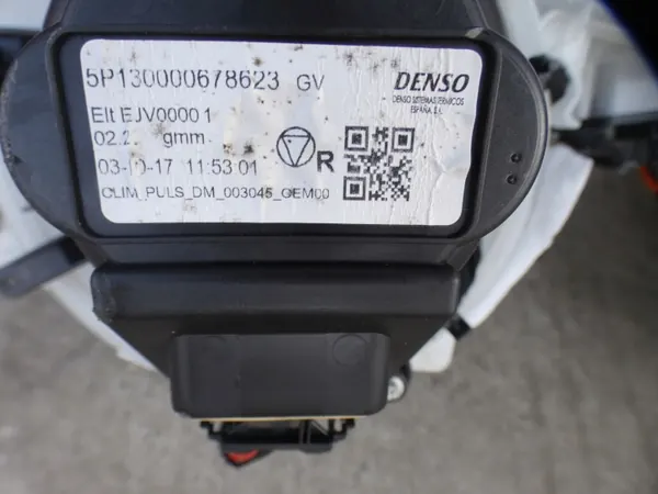 OEM 122 lämmityspuhallinyksikkö Citroen DS7:lle image 5