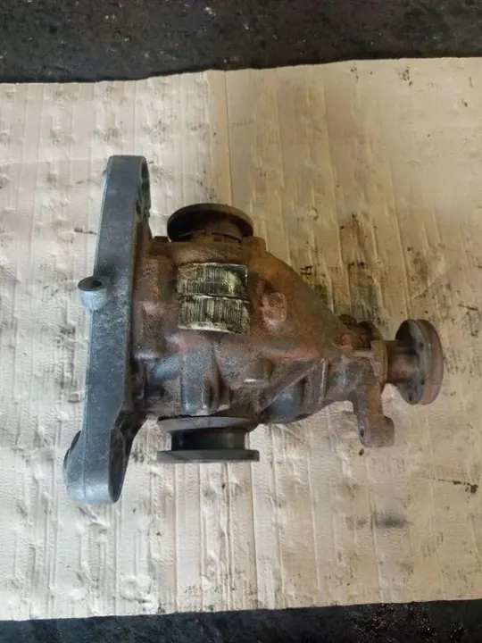 Redutor traseiro OEM 7502391 para BMW 5 E39 3.0L Diesel image 2