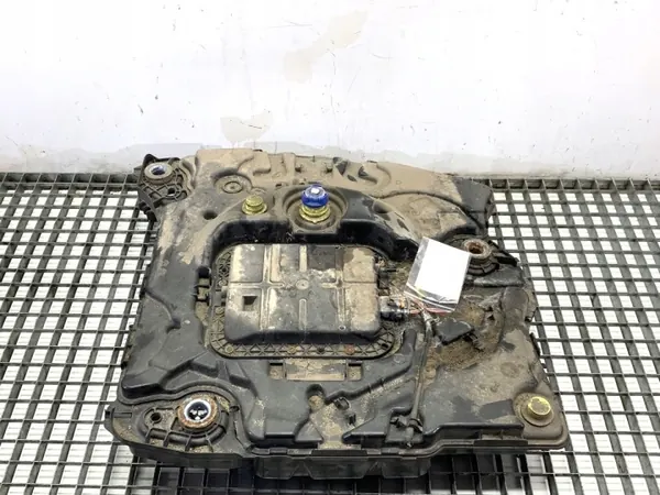 AdBlue-säiliö OEM 9812914780 Peugeot 208 1.6:lle image 2
