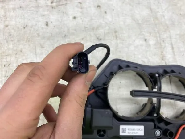 Volvo Ilmanlaadun Anturin Peite OEM 31497530 image 5