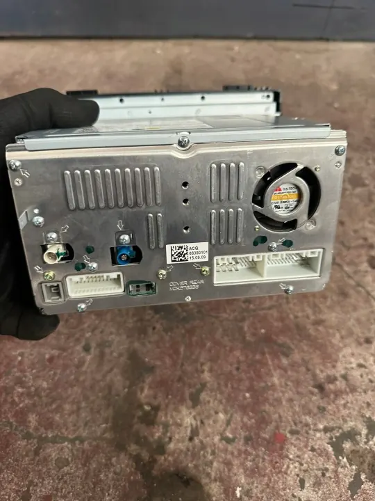 Radio Navegación Pantalla Hyundai Tucson III OEM 96560-D70104 image 6