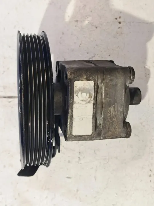 Direction assistée Volvo OEM 8251735 pour S60 I 2.4L Diesel image 4