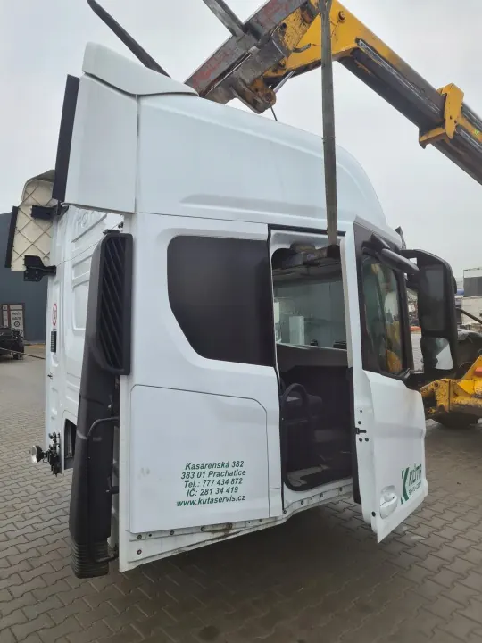 Cabine complète FORD F-MAX - Cabine camion d'occasion OEM image 4
