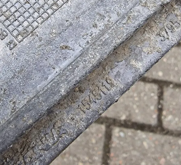 Support de Filtre à Air Scania R image 4