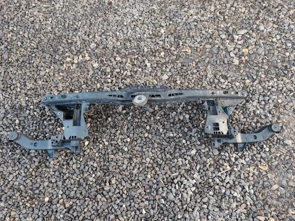 Mercedes Vito 2 etureinike OEM A6398800003 image 2