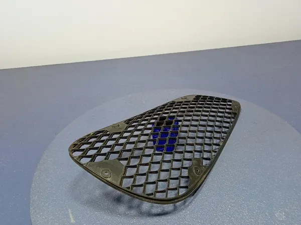 MERCEDES E-KLASSE W212 VOORBUMPER GRILLE RECHTS A2128850623 image 5