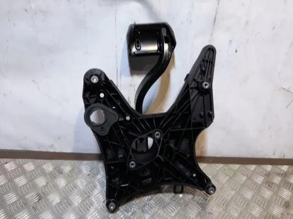 Bromspedal OEM 7P0723031AK för VW Touareg 7P5 image 2