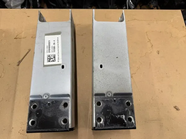Tesla Model Y OEM 151089-SN-A Oikea Murskavyöhyke Puskuri image 2
