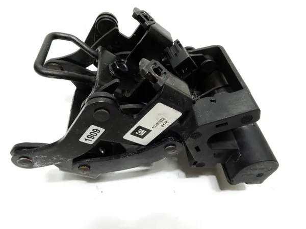 Opel Astra III Cabrio achterklepslot OEM 13197820 image 3