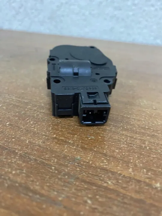 Motor de compuerta Jaguar XF OEM MF1139300770 - Usado image 5