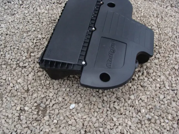 Ilmansuodattimen Kotelo Fiat Grande Punto 1.3 JTD MJet 55180540 image 3