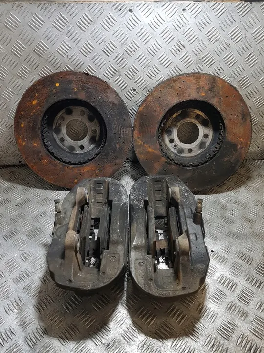 Fram Bromsok och Skivor Mercedes C-Klass W206 2023 OEM image 4