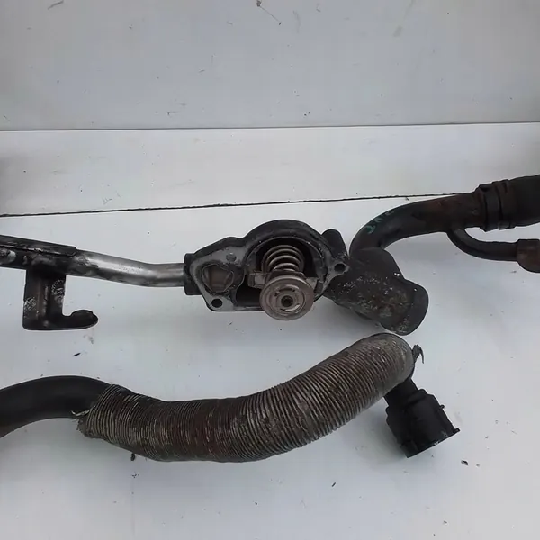 Opel Insignia A 2010 Carcasa de termostato 12608657 image 5