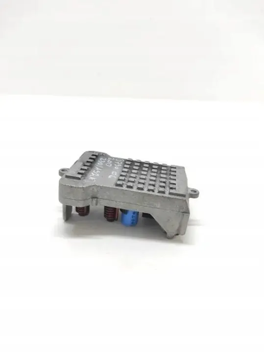Relais ventilateur chauffage BMW OEM 64116934390 image 3
