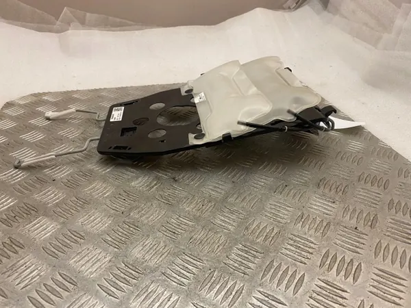 Sitzmotor Volvo XC90 OEM 31498821 - Gebraucht image 10