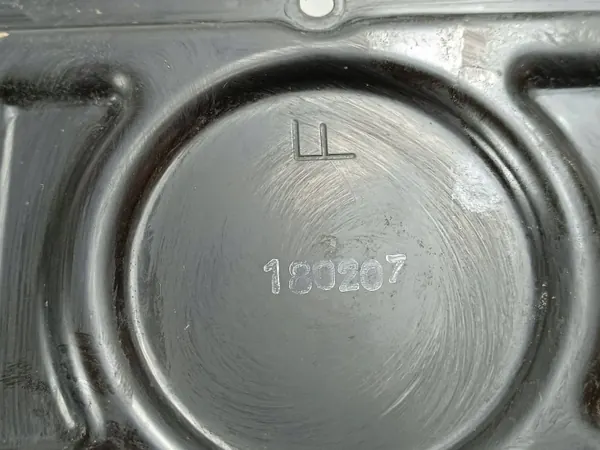 Peça motor Kia OEM 180207 - Estado usado image 5