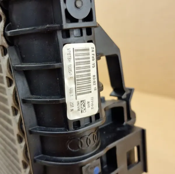 Enfriador de agua adicional Audi A6 C7 A7 image 2