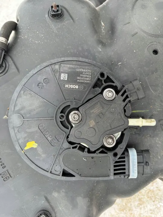 AdBlue-tank OEM 93459932 för Opel Vivaro B/Trafic III image 3