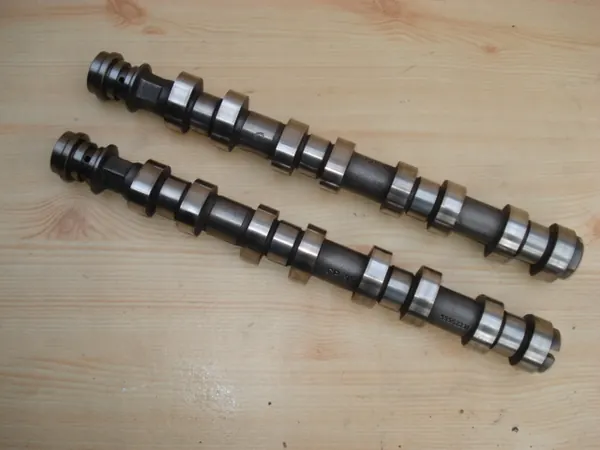 Árboles de levas OEM 55562231 para Opel 1.4 Turbo image 2