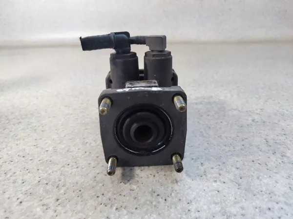 Hoofdremklepel OEM 0481064122 voor Mercedes Atego image 5