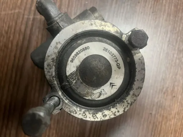 Pompe de direction assistée Volvo OEM 9659820880 - Occasion image 10