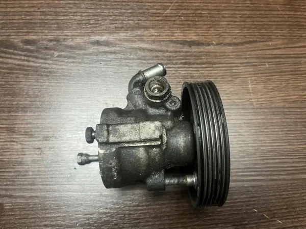 Pompe de direction assistée Volvo OEM 9659820880 - Occasion image 3