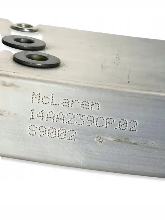 McLaren 720S framstötfjäderförstärkning OEM 14A2233CP image 6