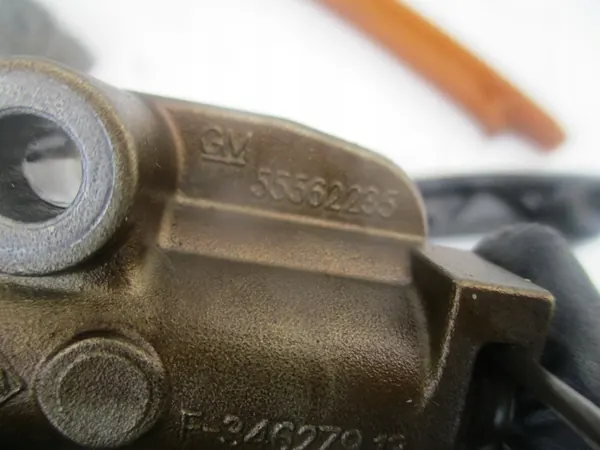 Correa de distribución Opel Corsa D Astra H J Meriva B 1.2 1.4 t image 4