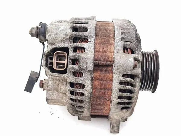 Nissan 350Z 2003 Vaihtovirtageneraattori OEM 23100CD010 image 6