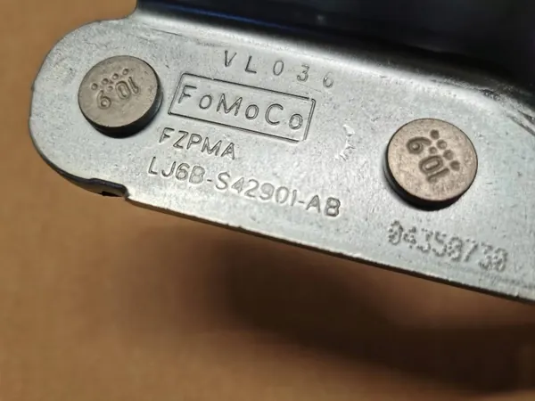 Charnière de coffre Ford Kuga MK3 OEM LJ6B-S42901AB image 5