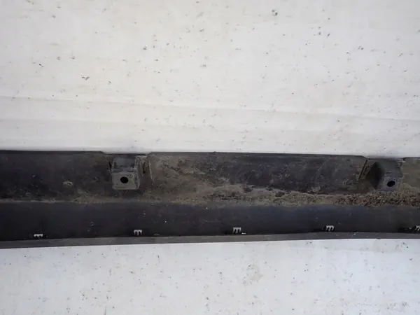 Tesla Model X Rechter Side Skirt 15-> OEM 1034219-00-B image 8