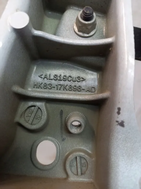 Suporte direito da viga dianteira Jaguar XE XF OEM image 5