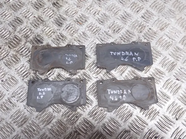 Conjunto pastilhas dianteiras OEM sdvasdvfsaq abc - Toyota image 2