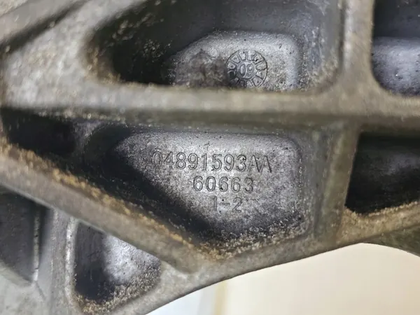 Support de pompe de direction assistée pour Patriot Avenger 2.4 B image 4